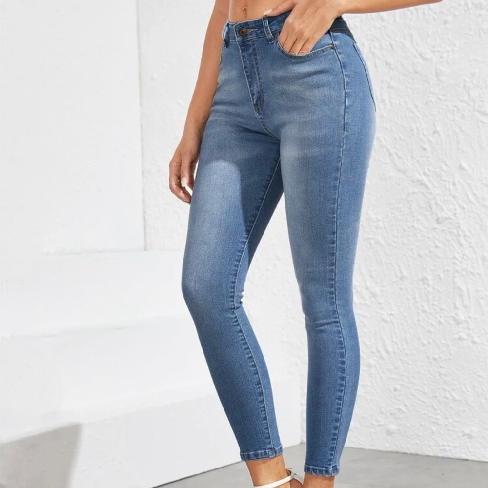 Stonewash Skinny Jeans